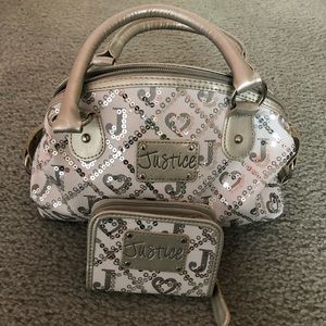 Silver shiny Justice purse with wallet